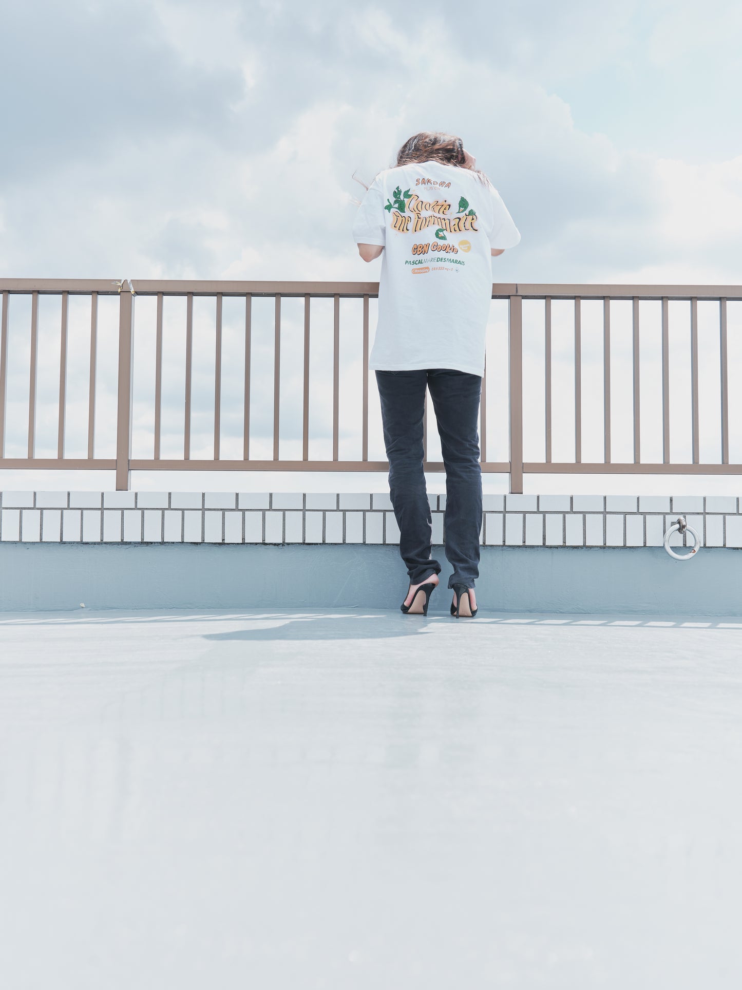 COOKIE THE FORTUNATE SAKURA T-SHIRT