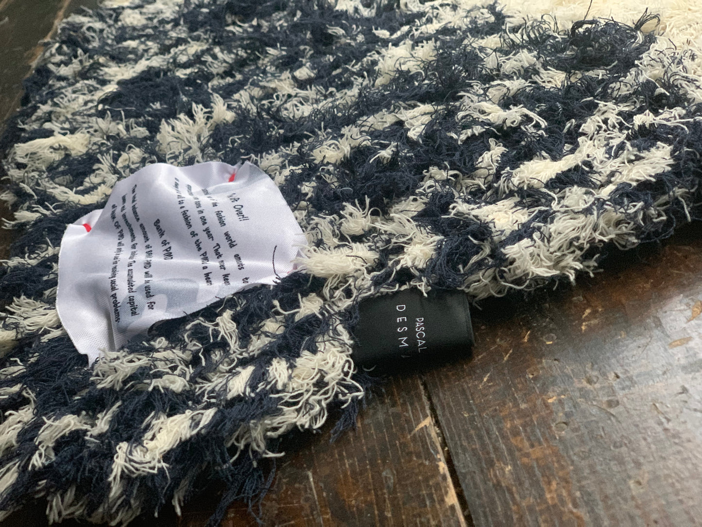 PMD LEFT OVER RUG M SIZE