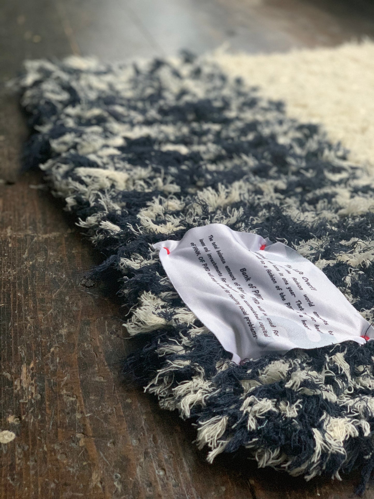 PMD LEFT OVER RUG M SIZE